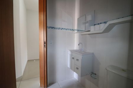 Apartamento à venda com 63m², 2 quartos e 1 vagaBanheiro Social