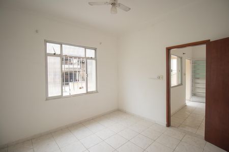 Quarto  de casa para alugar com 2 quartos, 90m² em Colubandê, São Gonçalo