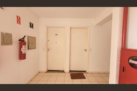 Apartamento à venda com 52m², 2 quartos e 1 vagaHall de entrada