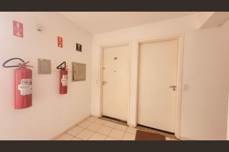 Apartamento à venda com 52m², 2 quartos e 1 vagaHall de entrada