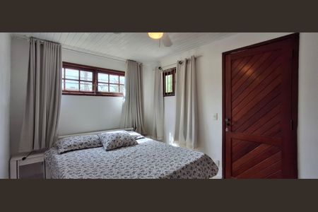 Casa para alugar com 320m², 5 quartos e 4 vagas Casa para alugar com 320m², 5 quartos e 4 vagasSuíte 2
