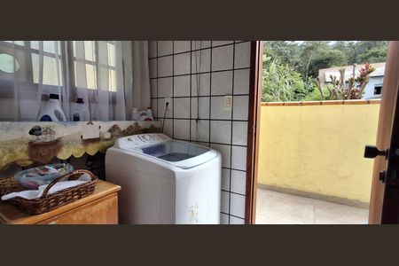Casa para alugar com 320m², 5 quartos e 4 vagas Casa para alugar com 320m², 5 quartos e 4 vagasÁrea de Serviço