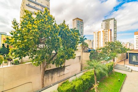 Apartamento à venda com 77m², 2 quartos e 1 vaga Apartamento à venda com 77m², 2 quartos e 1 vagaVista Área de Serviço