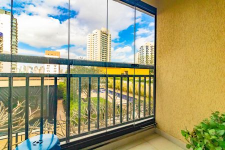 Apartamento à venda com 77m², 2 quartos e 1 vaga Apartamento à venda com 77m², 2 quartos e 1 vagaVaranda da Suíte