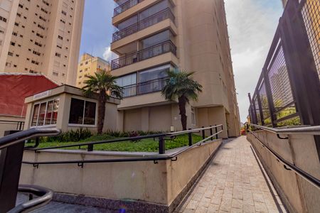 Apartamento à venda com 77m², 2 quartos e 1 vaga Apartamento à venda com 77m², 2 quartos e 1 vagaFachada