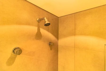 Apartamento à venda com 77m², 2 quartos e 1 vaga Apartamento à venda com 77m², 2 quartos e 1 vagaBanheiro Social