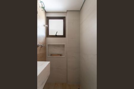 Apartamento à venda com 295m², 3 quartos e 4 vagasBanheiro da Suíte 3