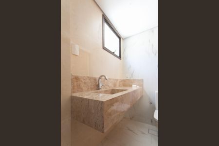 Apartamento à venda com 295m², 3 quartos e 4 vagasBanheiro da Suíte 1