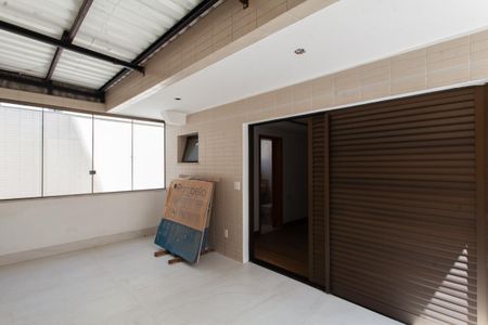 Apartamento à venda com 295m², 3 quartos e 4 vagasVaranda da Suíte 1