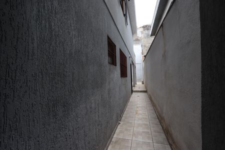 Casa à venda com 195m², 3 quartos e 2 vagasCorredor Externo