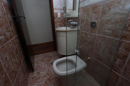 Casa à venda com 195m², 3 quartos e 2 vagasBanheiro Social 1