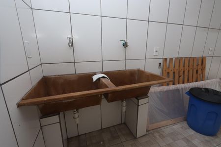 Casa à venda com 195m², 3 quartos e 2 vagasÁrea de Serviço