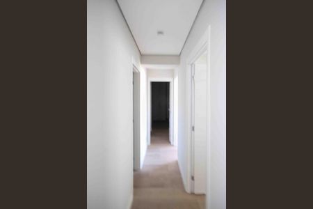 Apartamento à venda com 81m², 3 quartos e 1 vaga Apartamento à venda com 81m², 3 quartos e 1 vagaCorredor