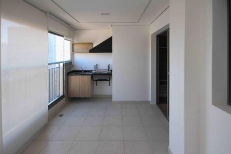 Apartamento à venda com 81m², 3 quartos e 1 vaga Apartamento à venda com 81m², 3 quartos e 1 vagaVaranda