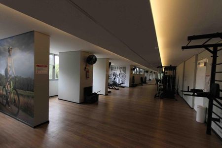 Apartamento à venda com 81m², 3 quartos e 1 vaga Apartamento à venda com 81m², 3 quartos e 1 vagaÁrea comum - Academia