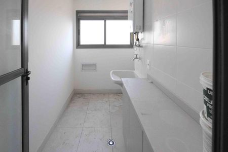 Apartamento à venda com 81m², 3 quartos e 1 vaga Apartamento à venda com 81m², 3 quartos e 1 vagaÁrea de Serviço