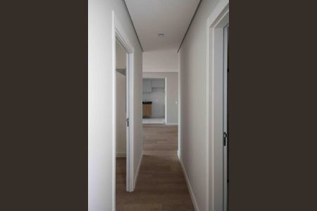 Apartamento à venda com 81m², 3 quartos e 1 vaga Apartamento à venda com 81m², 3 quartos e 1 vagaCorredor