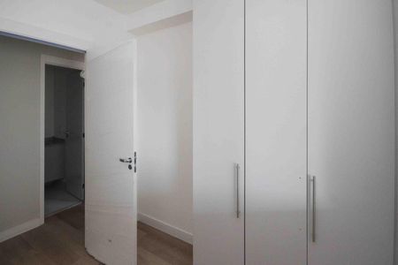 Apartamento à venda com 81m², 3 quartos e 1 vaga Apartamento à venda com 81m², 3 quartos e 1 vagaQuarto