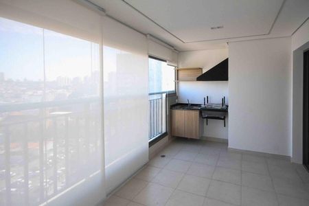 Apartamento à venda com 81m², 3 quartos e 1 vaga Apartamento à venda com 81m², 3 quartos e 1 vagaVaranda