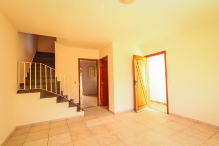 Sala de casa à venda com 3 quartos, 90m² em Vila Sonia, São Paulo