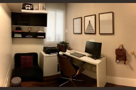 Apartamento à venda com 4 quartos, 181m² em Vila Olímpia, São Paulo