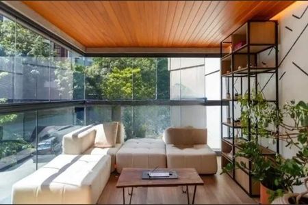 Apartamento à venda com 179m², 3 quartos e 1 vaga