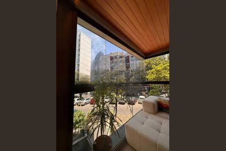 Apartamento à venda com 179m², 3 quartos e 1 vaga