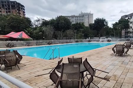 Apartamento à venda com 42m², 2 quartos e sem vaga Apartamento à venda com 42m², 2 quartos e sem vagaÁrea comum - Piscina