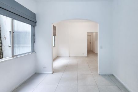 Sala 1 de apartamento à venda com 3 quartos, 80m² em Cosme Velho, Rio de Janeiro