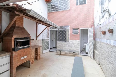 Casa à venda com 193m², 4 quartos e 4 vagas Casa à venda com 193m², 4 quartos e 4 vagasÁrea Gourmet