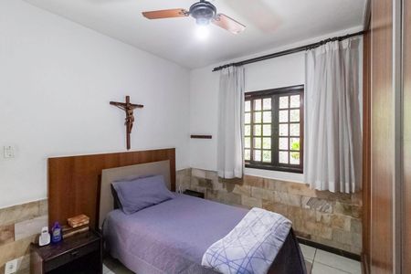 Casa à venda com 193m², 4 quartos e 4 vagas Casa à venda com 193m², 4 quartos e 4 vagasQuarto 2