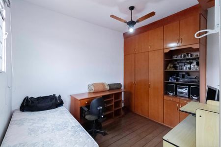 Casa à venda com 193m², 4 quartos e 4 vagas Casa à venda com 193m², 4 quartos e 4 vagasSuíte