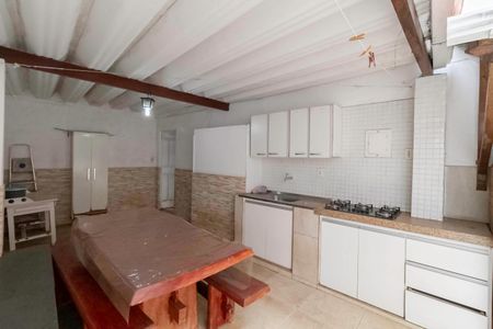 Casa à venda com 193m², 4 quartos e 4 vagas Casa à venda com 193m², 4 quartos e 4 vagasÁrea Gourmet