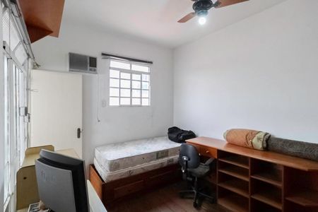 Casa à venda com 193m², 4 quartos e 4 vagas Casa à venda com 193m², 4 quartos e 4 vagasSuíte