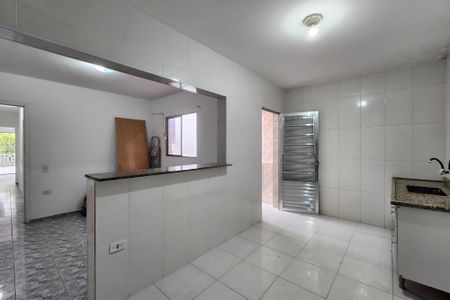 Casa à venda com 150m², 2 quartos e 1 vaga Casa à venda com 150m², 2 quartos e 1 vagaCozinha