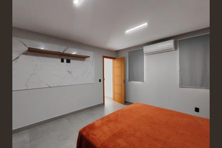 Casa de condomínio para alugar com 560m², 4 quartos e 1 vagaSuíte 4