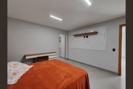 Casa de condomínio para alugar com 560m², 4 quartos e 1 vagaSuíte 4