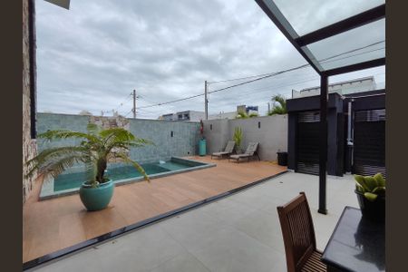 Casa de condomínio para alugar com 560m², 4 quartos e 1 vagaVaranda Sala