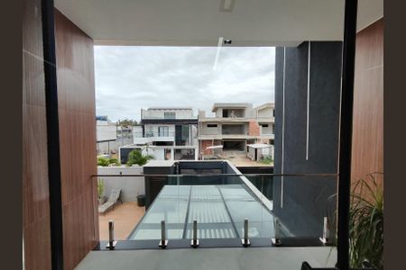 Casa de condomínio para alugar com 560m², 4 quartos e 1 vagaSuíte 1 Varanda