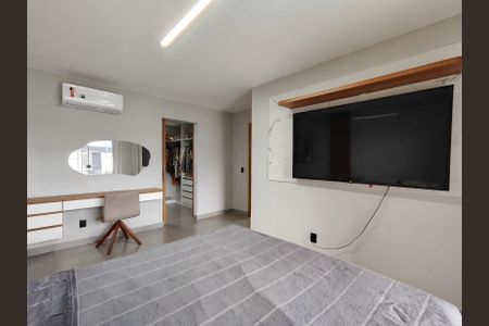 Casa de condomínio para alugar com 560m², 4 quartos e 1 vagaSuíte 1