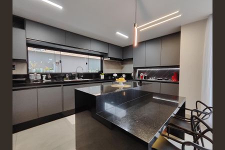 Casa de condomínio para alugar com 560m², 4 quartos e 1 vagaCozinha