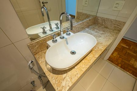 Apartamento à venda com 43m², 1 quarto e 1 vaga Apartamento à venda com 43m², 1 quarto e 1 vagaBanheiro