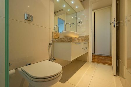 Apartamento à venda com 43m², 1 quarto e 1 vaga Apartamento à venda com 43m², 1 quarto e 1 vagaBanheiro