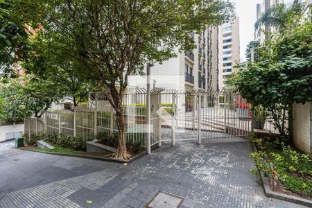 Apartamento à venda com 43m², 1 quarto e 1 vaga Apartamento à venda com 43m², 1 quarto e 1 vagaFachada