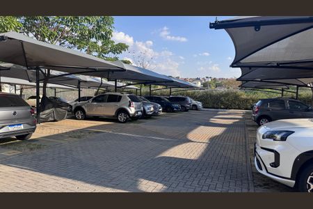 Apartamento à venda com 5m², 2 quartos e 1 vaga Apartamento à venda com 5m², 2 quartos e 1 vagaGaragem