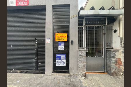plaquinha de apartamento para alugar com 1 quarto, 18m² em Lapa, São Paulo