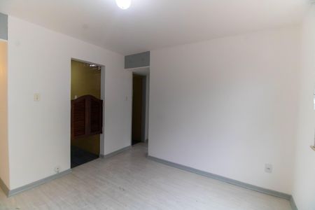 Sala de apartamento para alugar com 2 quartos, 65m² em Santa Rosa, Niterói