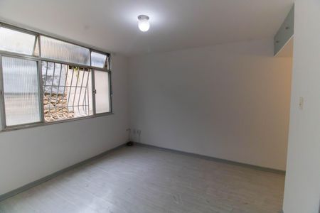 Sala de apartamento para alugar com 2 quartos, 65m² em Santa Rosa, Niterói