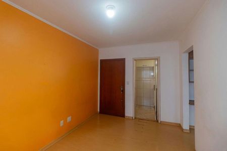 Sala de apartamento para alugar com 1 quarto, 40m² em Passo d’Areia, Porto Alegre