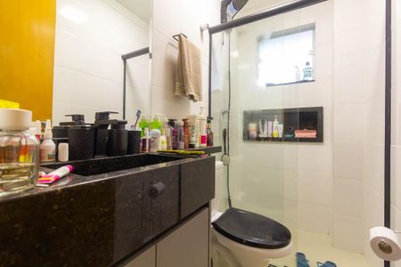 Apartamento à venda com 74m², 2 quartos e 1 vagaBanheiro